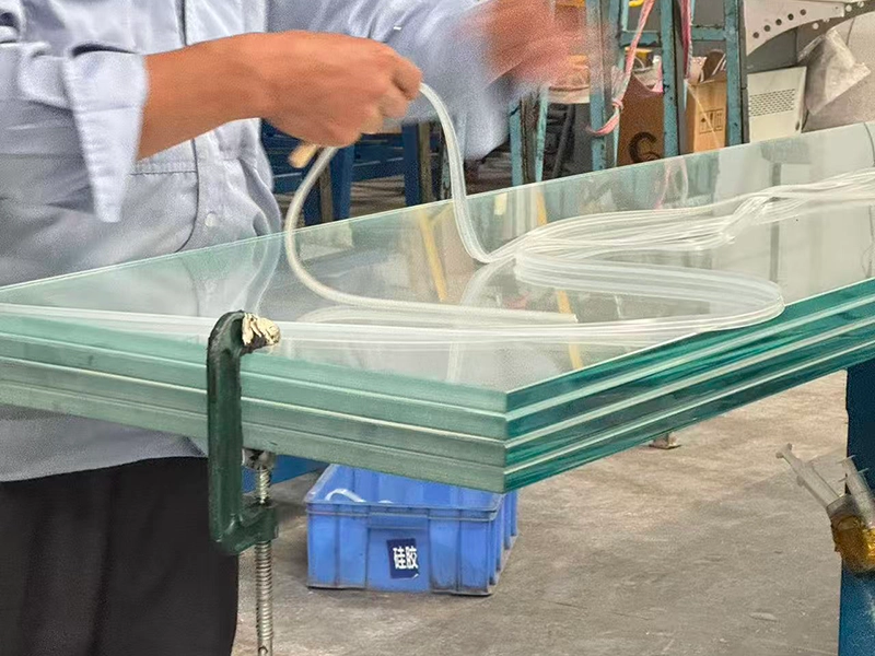 Ultra-Thick-Multi-ply-Laminated-Glass