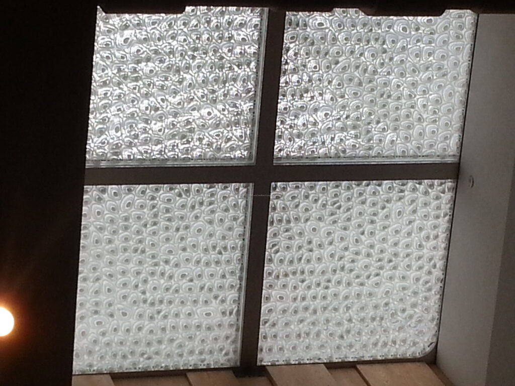 laminated glass thickness for glass floor