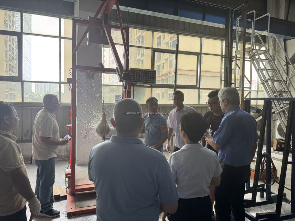 laminated glass manufacturer