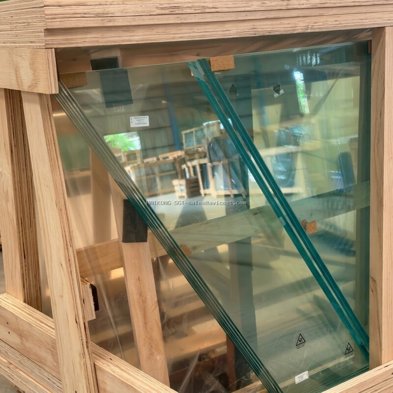 structural laminated glass